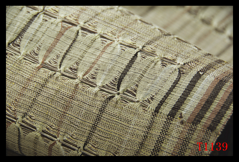 蔵【T1139】厳選逸品　夏帯　間道紋　透かし　砂色地　気品豊かに　正絹純金糸高級美術名古屋帯　◇検簪着物袋帯和装小物帯締め_画像6