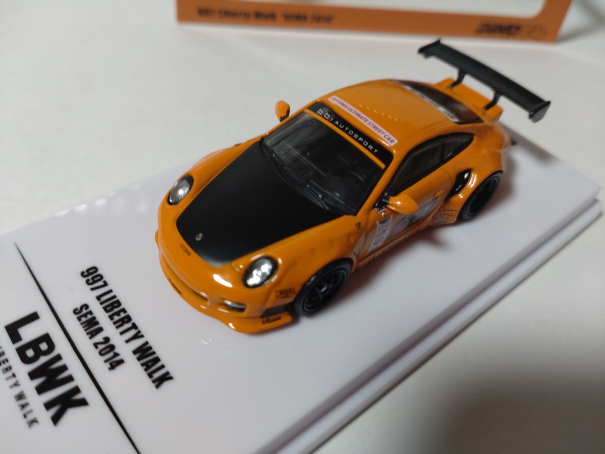 1/64 LIBERTY WALK 997 SEMA 2014 [INNO Models]_画像9