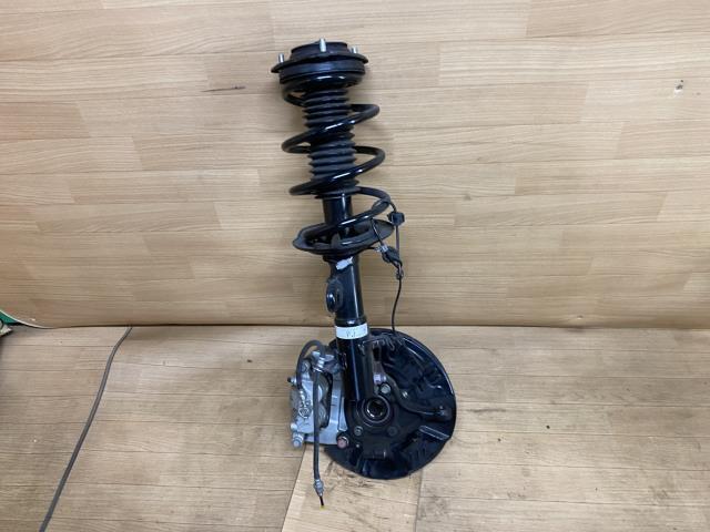 フォレスター 5AA-SKE 左FストラットASSY D4S 20310SJ311 20310SJ311