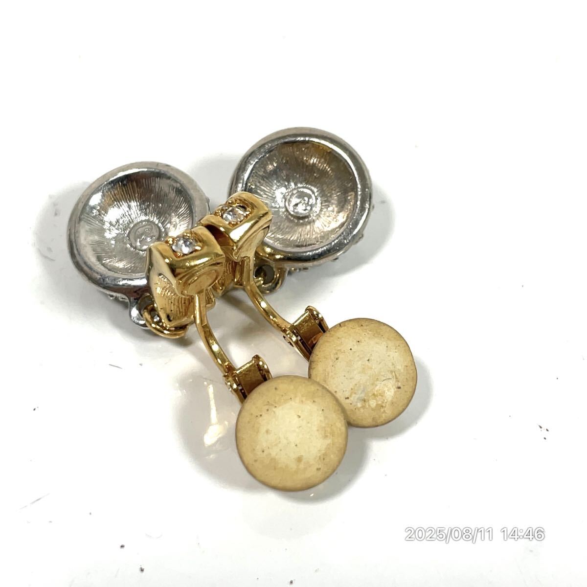 SWAROVSKI スワロフスキー サークル調 クリスタル ラインストーン ゴールド×シルバーカラー イヤリング ピアス アクセサリー 装飾品 小物_画像5