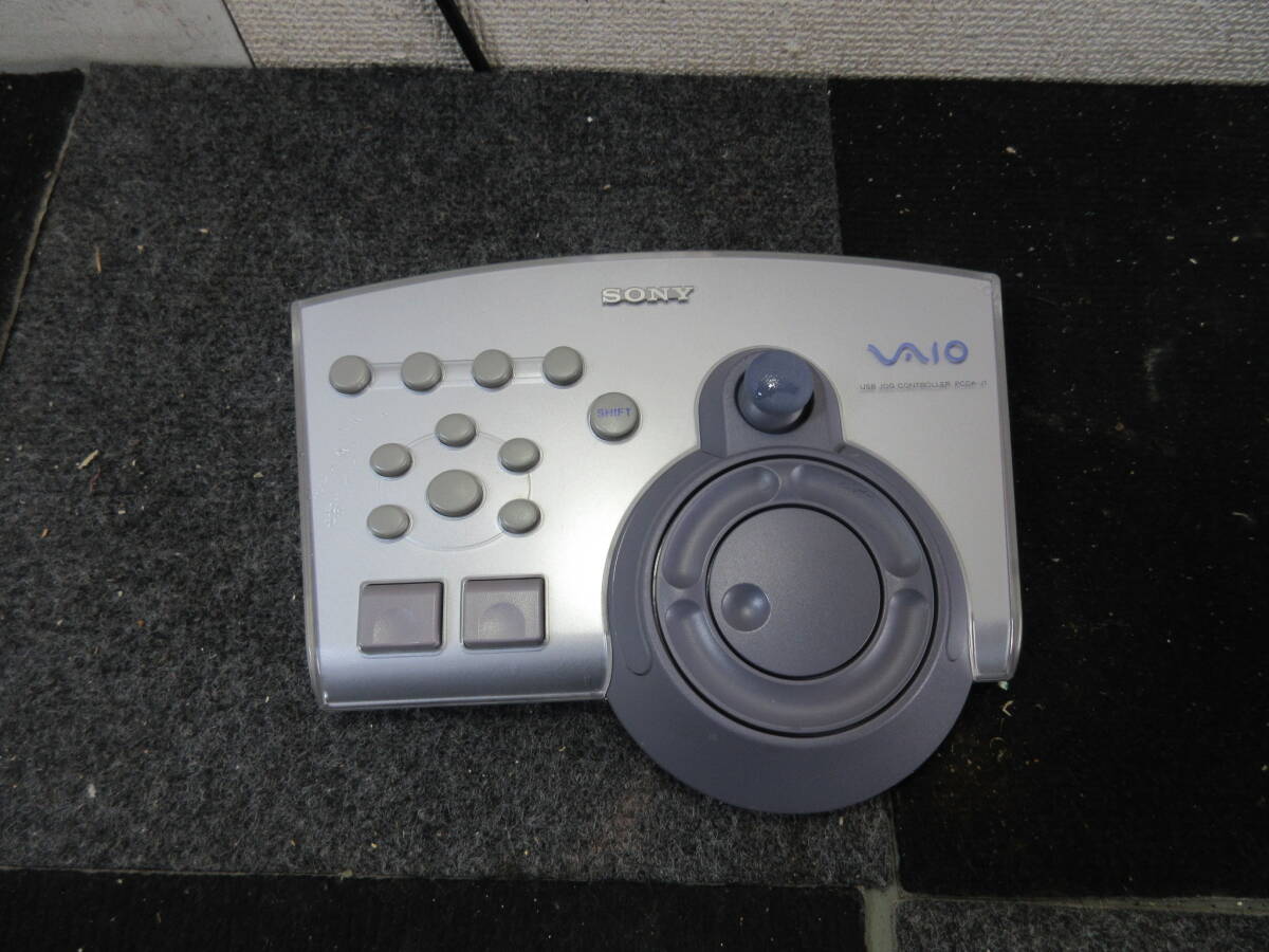 棚8・A822　SONY　PCDA-J1　コントローラー　現状品_画像1