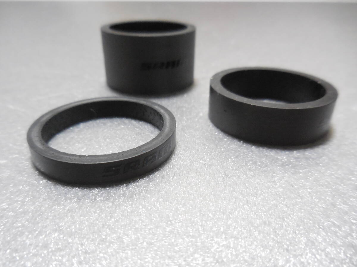 SRAM ヘッドセットスペーサーセット UDカーボン グロスブラック　20㎜・10㎜・5㎜　3個セット_画像2