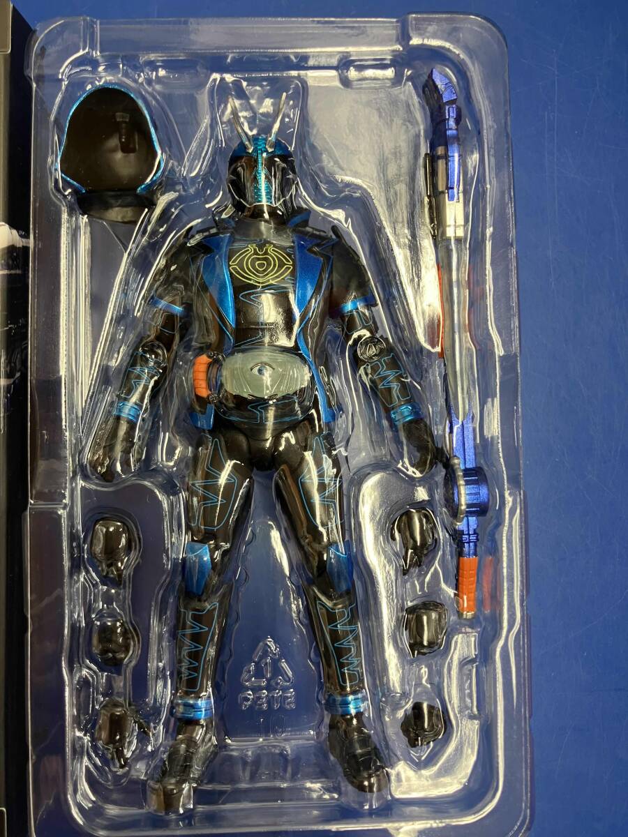 S.H.Figuarts 仮面ライダースペクター 平成ジェネレーションズエディション 仮面ライダーゴースト_画像2