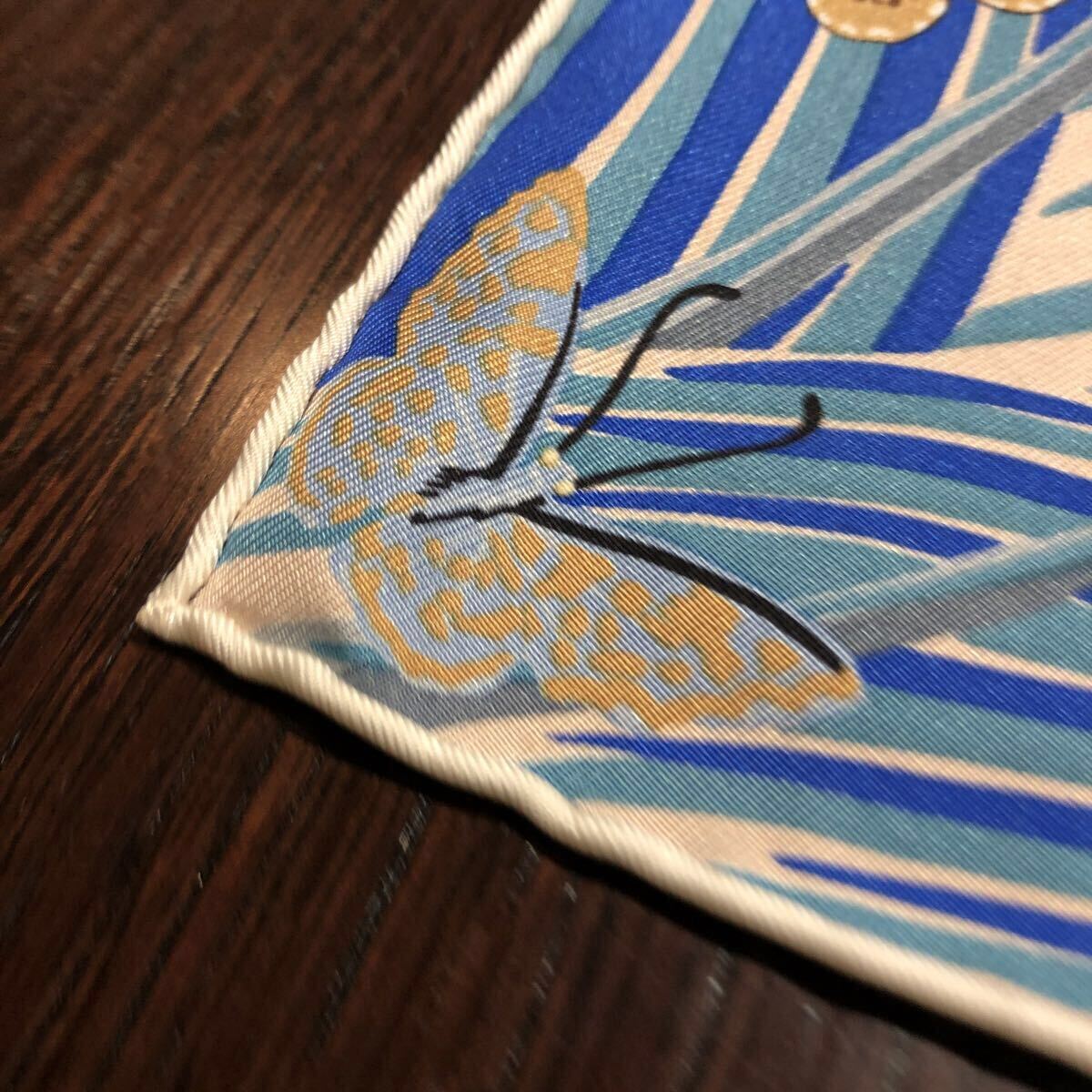 エルメス スカーフ 90 ジャガーケツァール 紫 シルク Hermes エルメス エルメス カレ90 JAGUAR QUETZAL ジャガー ケツァール