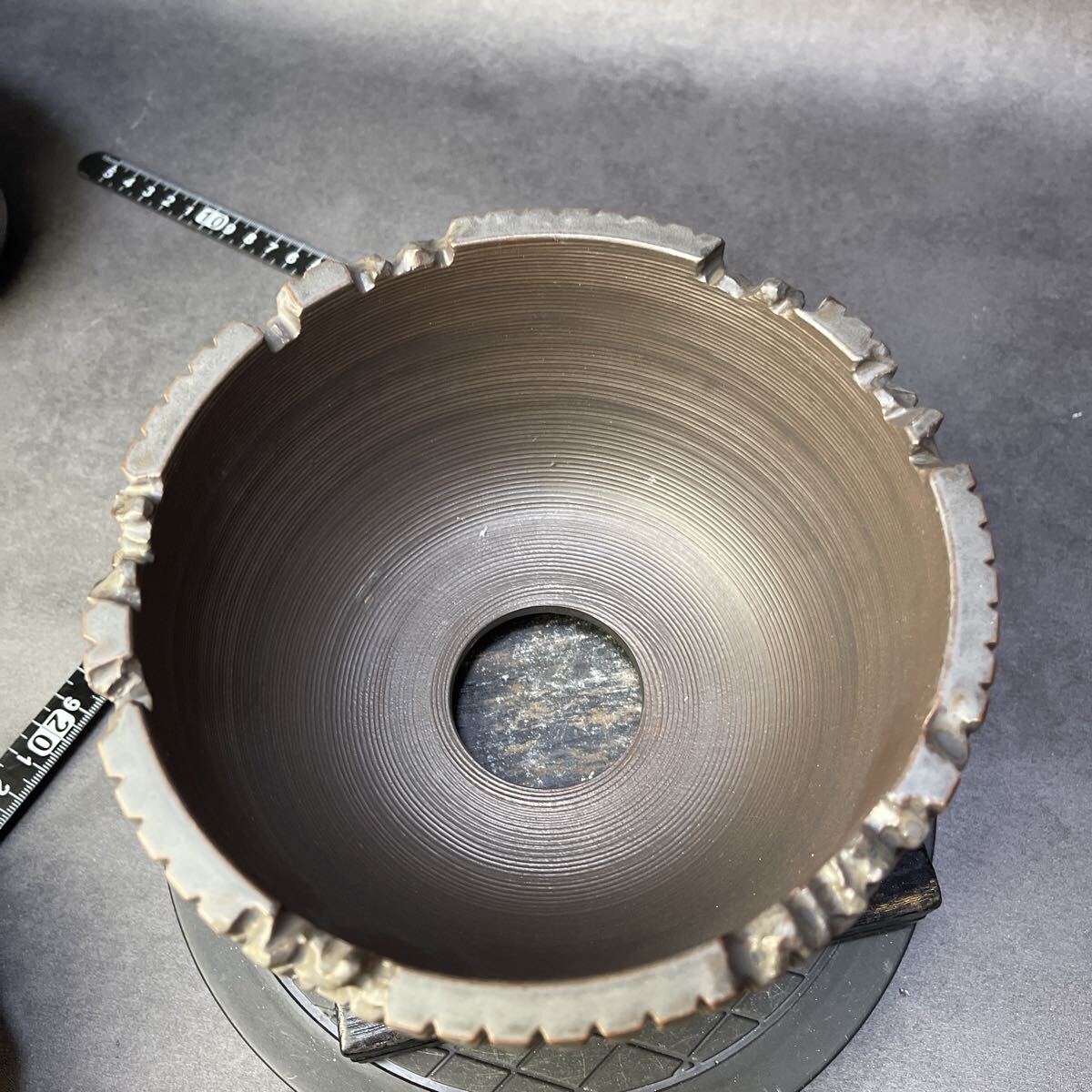 う249 HAND Made XL 植木鉢 陶器 魔界木 検(アガベ パキプス 姫巌竜 帝釈天 黒火焔 factory SRL カタチ製作所 グラキリス 塊根植物 亀甲竜_画像5