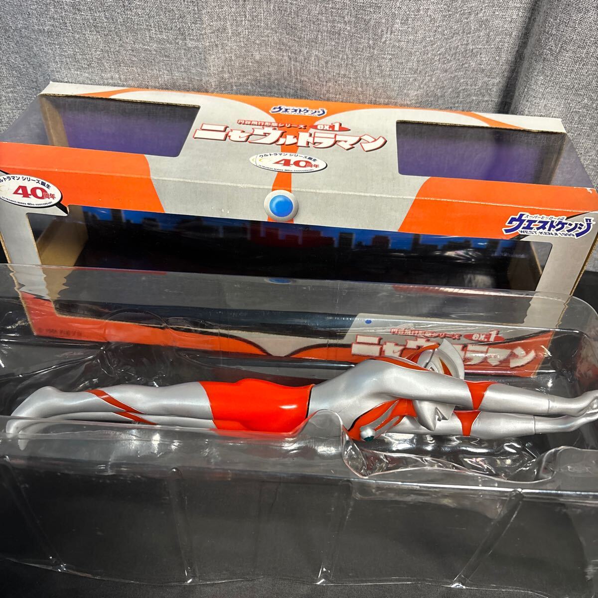 rroo ウエストケンジ ウルトラマンシリーズ誕生40周年 円谷飛行