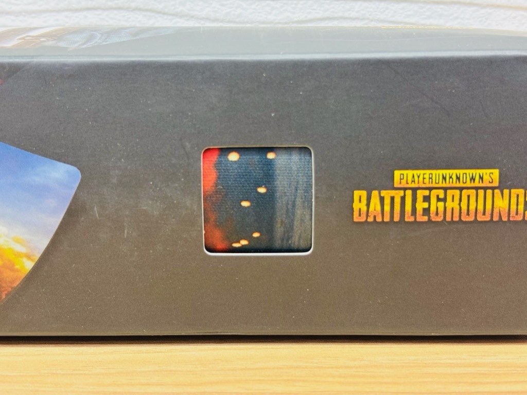 A401 PUBG限定コラボ 新品 SteelSeries QcK+ PUBG Erangel Edition ゲーミングマウスパッド Size:450x400x4mm 厚手 APEX 荒野行動_画像3