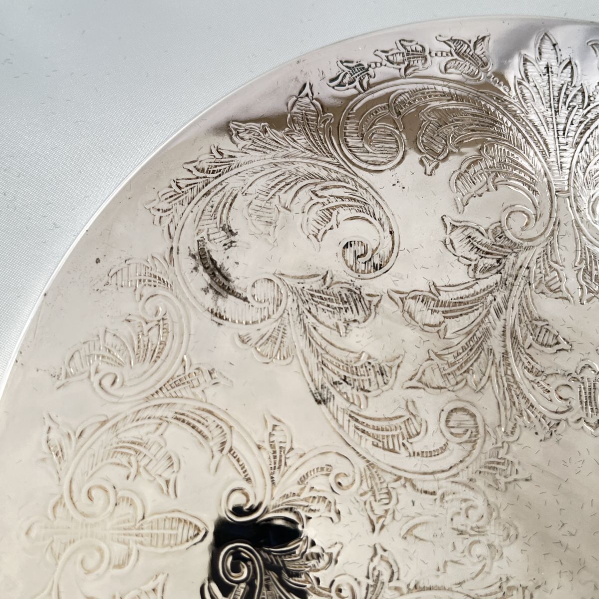 【Cavalier】プレースマット 5枚【シルバープレート】優雅なチェイシング Cavalier】プレースマット 5枚【シルバープレート】優雅な