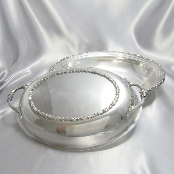 【Marlboro】 レリーフのアントルメサーバー 【シルバープレート】 Marlboro】 レリーフのアントルメサーバー 【シルバープレート】