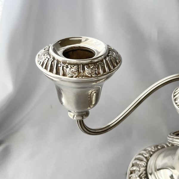 【英国】ビクトリアン キャンドルスタンド トリプルホルダー 火消し 英国】ビクトリアン キャンドルスタンド トリプルホルダー