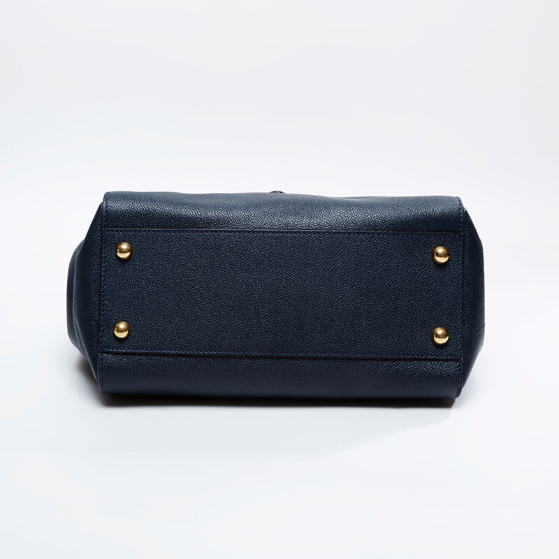 バーバリー BURBERRY トートバッグ レザー 2way ネイビー