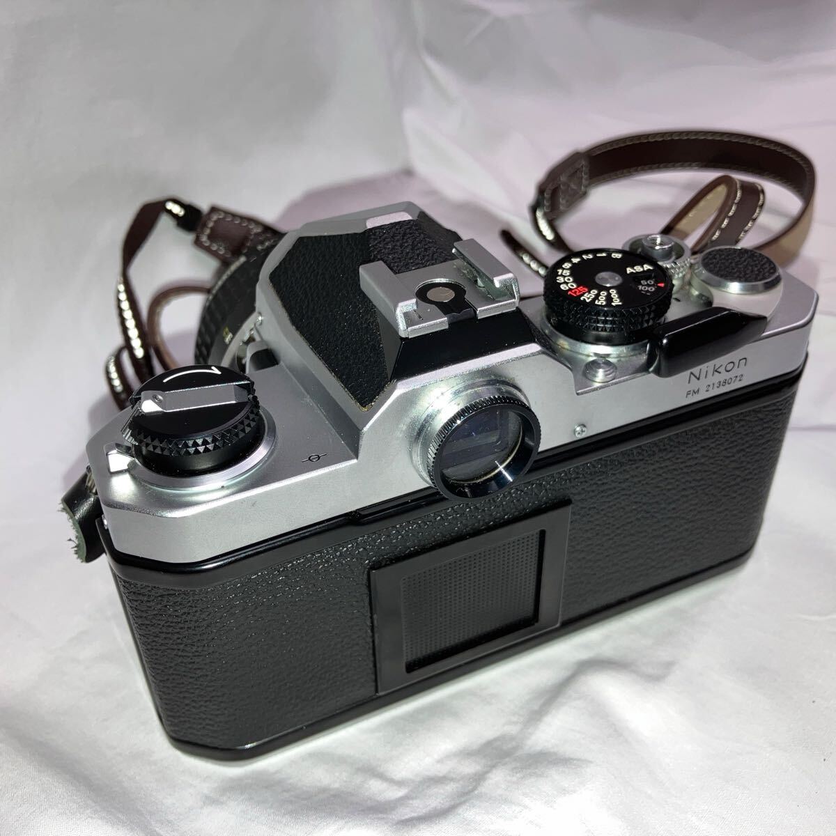 【ゆ98】ニコン　FM 一眼レフカメラ　ドライブ　バッグ付き Nikon レンズ カメラ