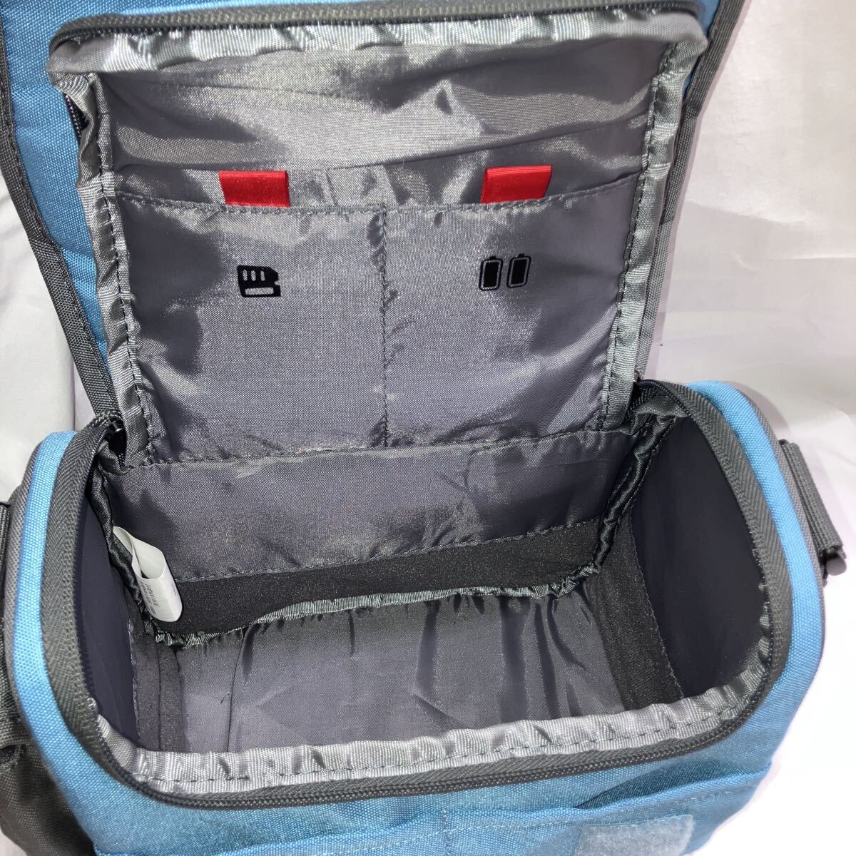 【ゆ98】ニコン　FM 一眼レフカメラ　ドライブ　バッグ付き Nikon レンズ カメラ