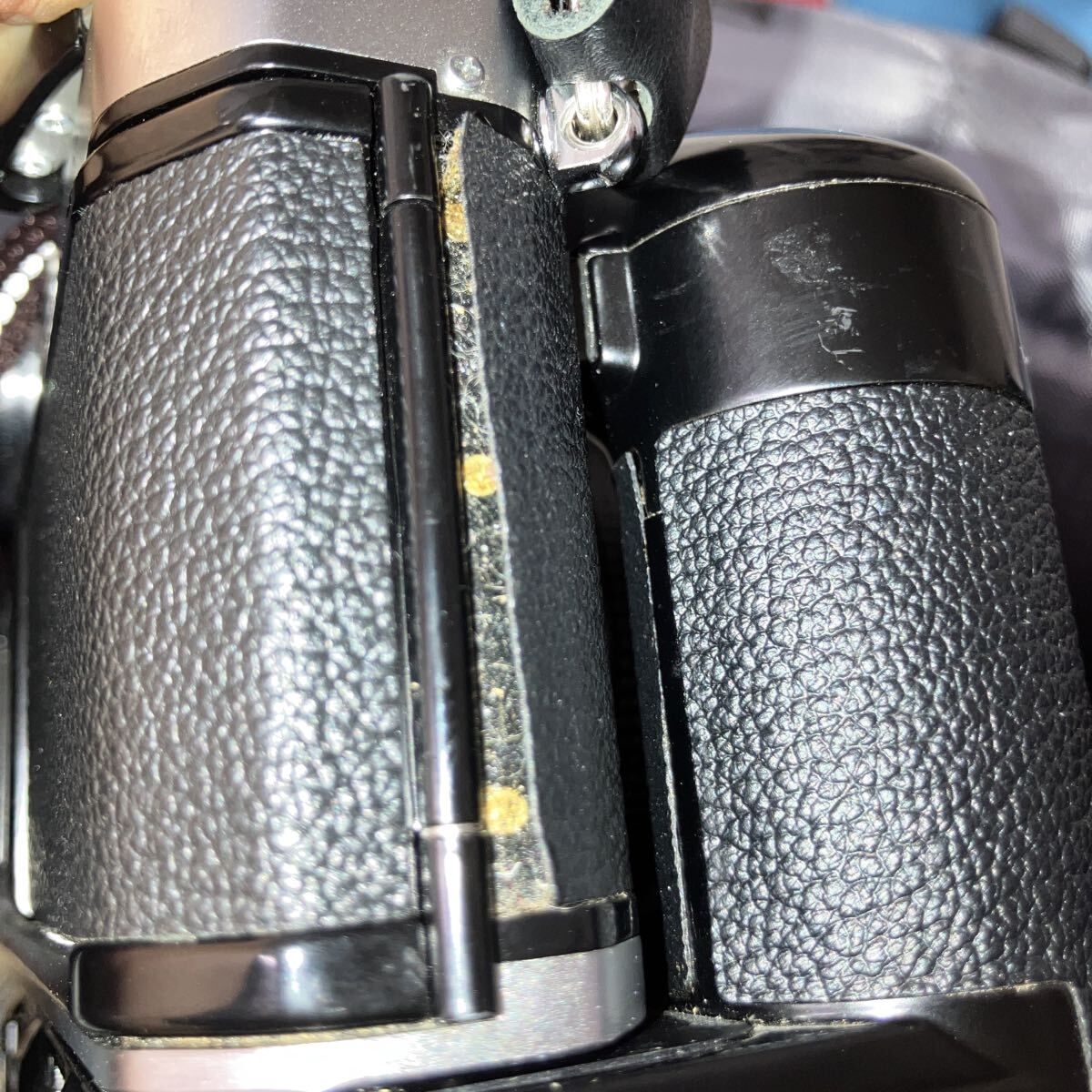 【ゆ98】ニコン　FM 一眼レフカメラ　ドライブ　バッグ付き Nikon レンズ カメラ