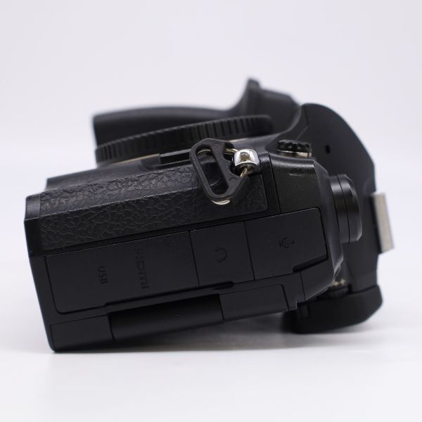 ■4202ショット■ OLYMPUS OM-1 ボディー ブラック 258013 ■并品■