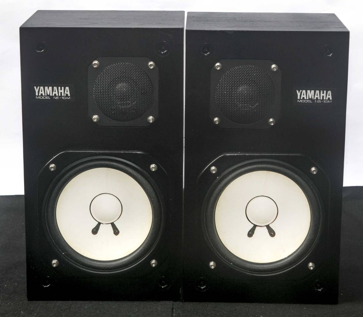 YAMAHA NS-10M / シリアル同番ペア / 良音 YAMAHA ヤマハ NS-10M シリアル同番 完動品 本当の10Mの音をお