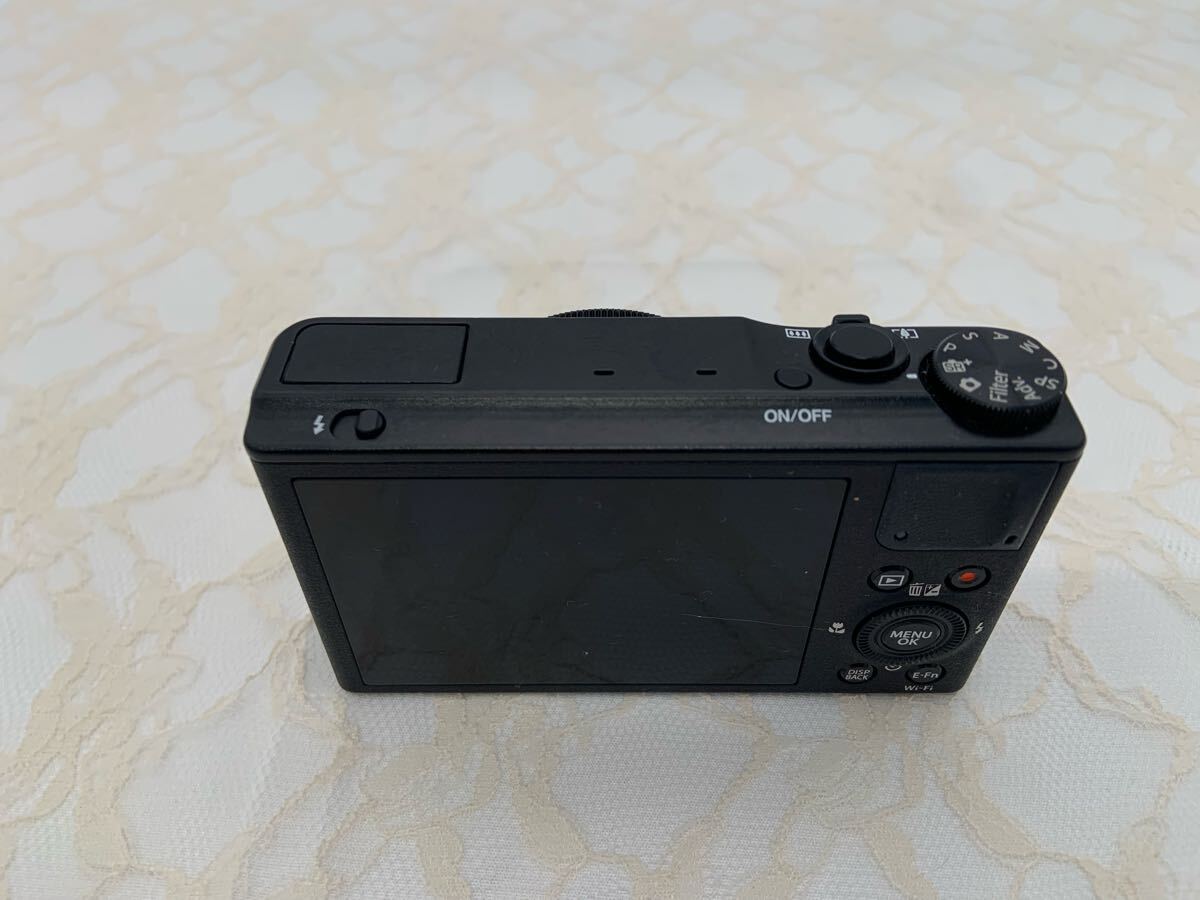 FUJIFILM XQ1 コンパクトデジタルカメラ ジャンク品