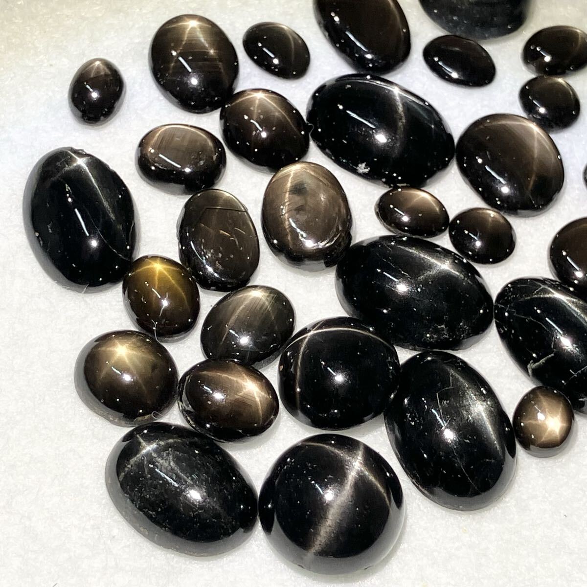 1円〜!!☆天然ブラックスターサファイア・スターダイオプサイトおまとめ110.5ct☆a 約22.1g ルース black star sapphire diopside w4ま12