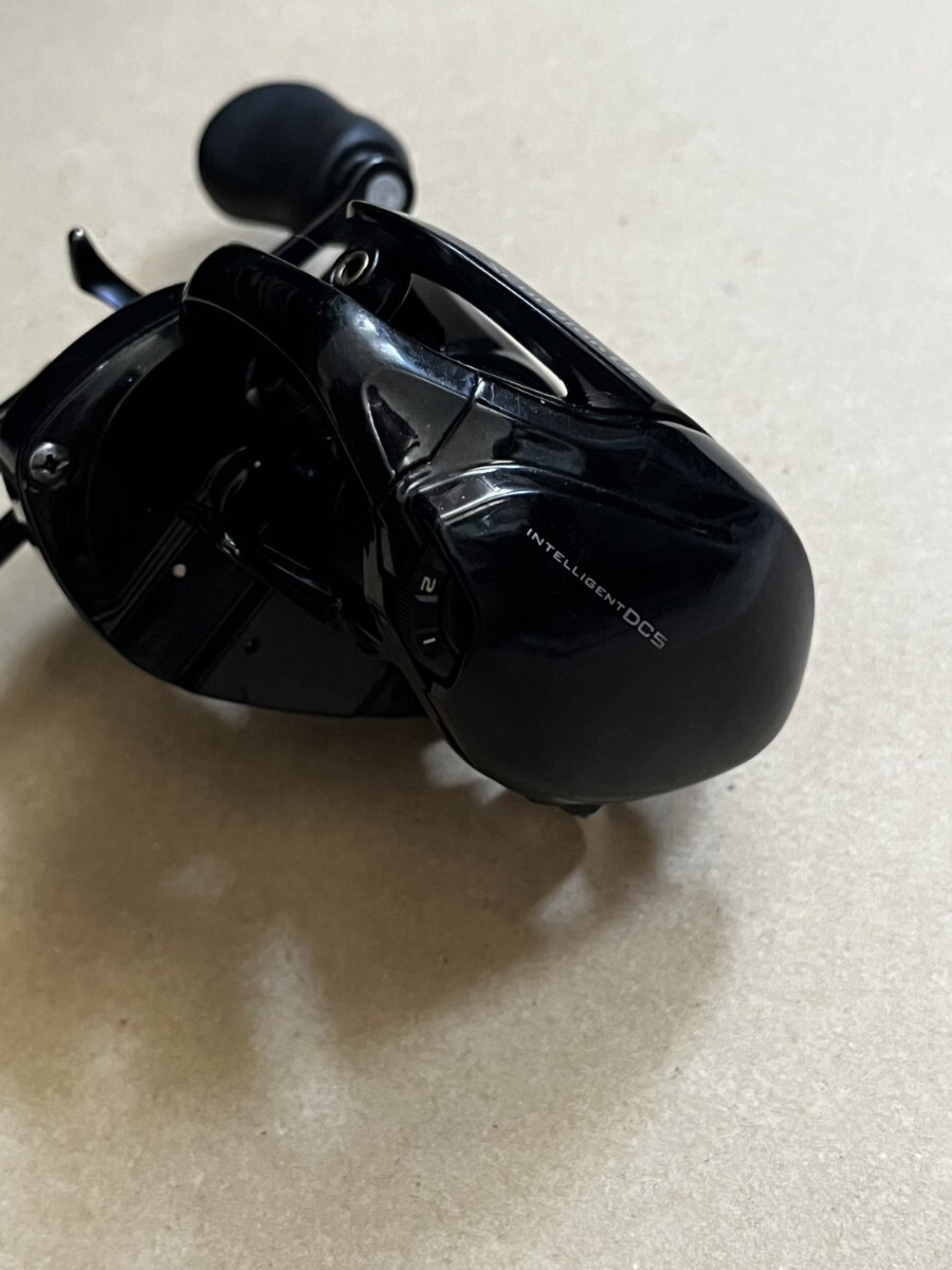 17 Scorpion DC 100（右ハンドル） （リブレハンドル付） スコーピオンXT1500-7 ・右ハンドル - メルカリ