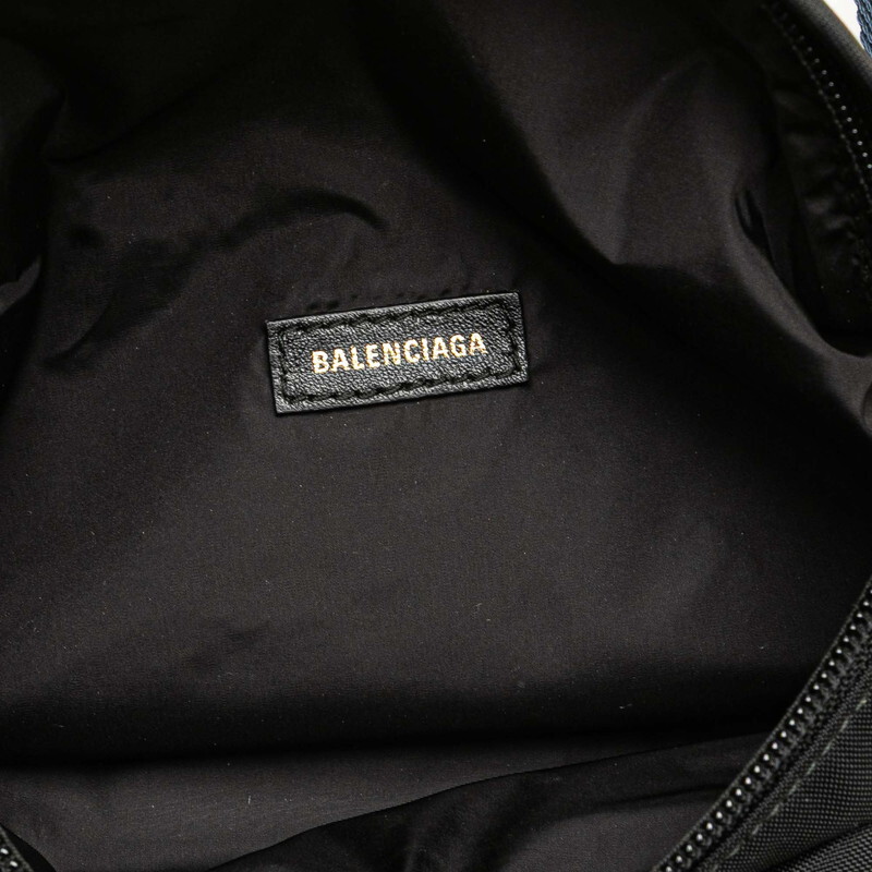 バレンシアガ ウィール S ベルトバッグ ボディバッグ 569978 ブラック ネイビー ナイロン メンズ BALENCIAGA 【中古】_画像8