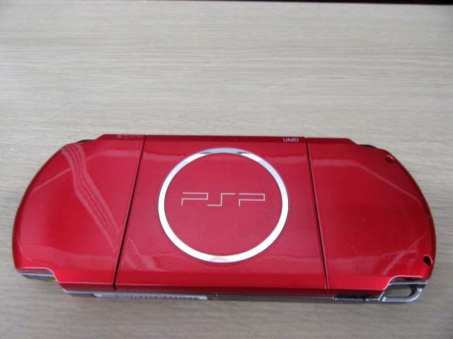 ジャンク扱い ソニー PSP-3000 ラディアント?レッド バッテリーパックなし メモリースティック付屬 起動確認済み 現(xiàn)狀品 苫小牧西店