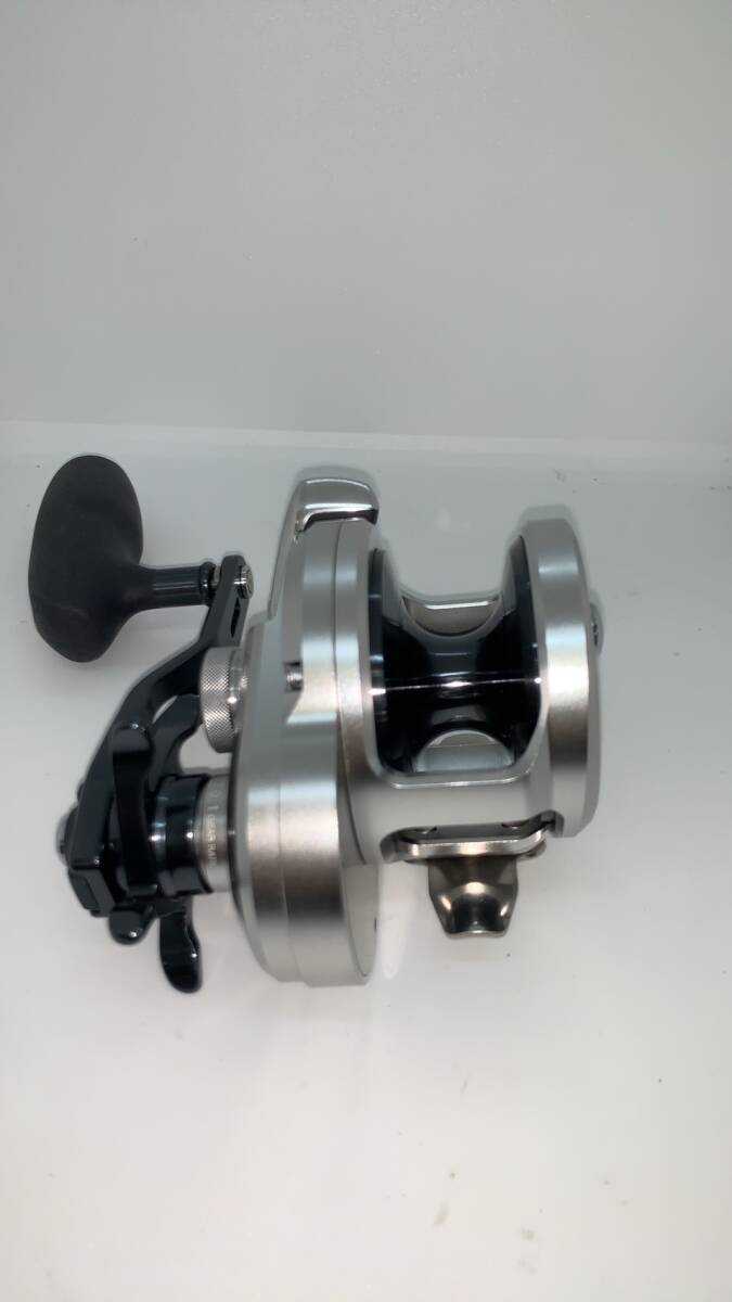 シマノ　21オシアジガー　2000NRXG　新品_画像2