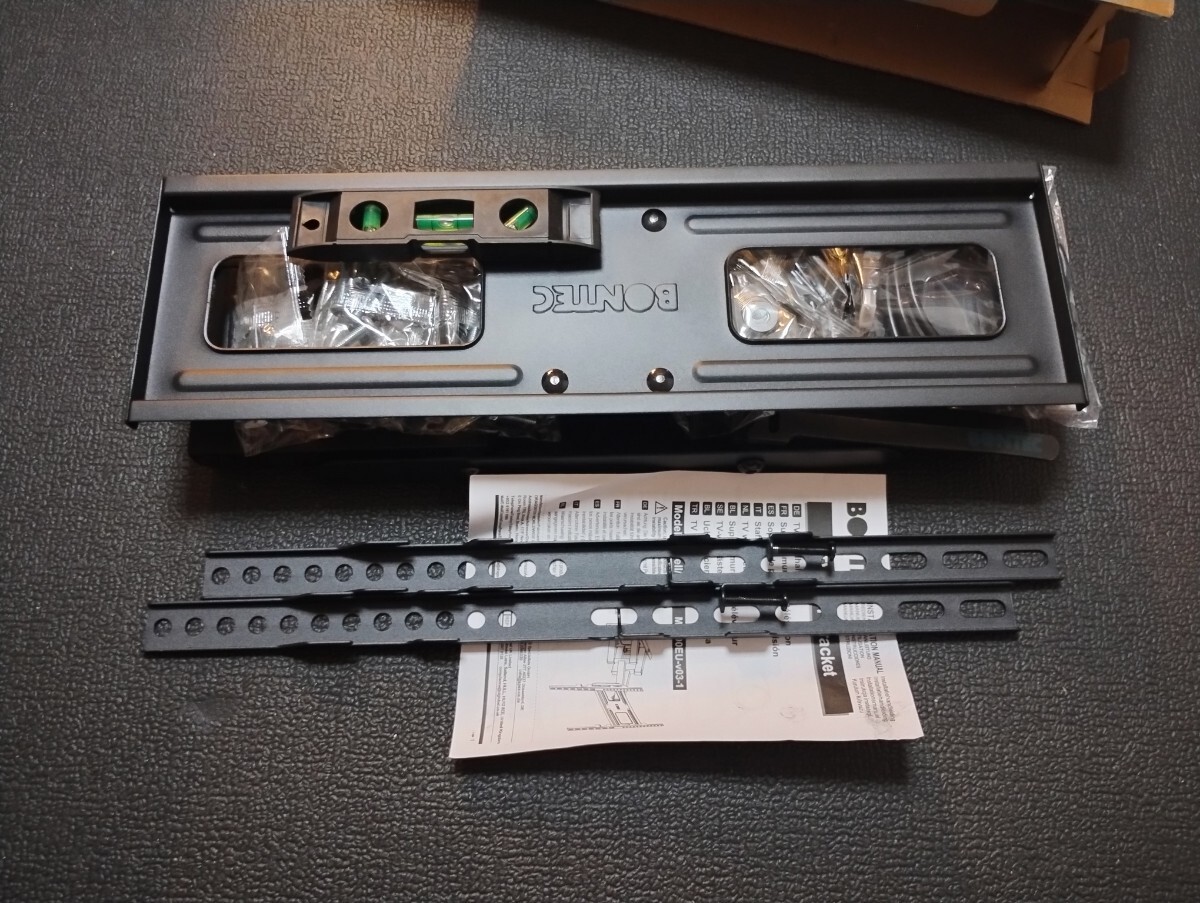 BONTEC　テレビ壁掛け金具　壁掛け金具 23-65インチ　耐荷重45kg かべかけVESA 400x400mm 多角度調(diào)整可能 アーム 