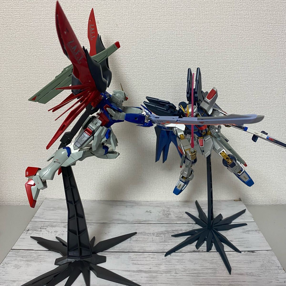 MG1/100ストライクフリーダムとデスティニーガンダムとアカツキガンダムセット MG 1/100 デスティニーガンダム ストライクフリーダムガンダム