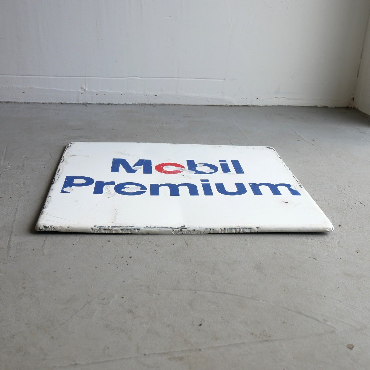 Mobil Premium ヴィンテージ ホーロー製看板 / アメリカ