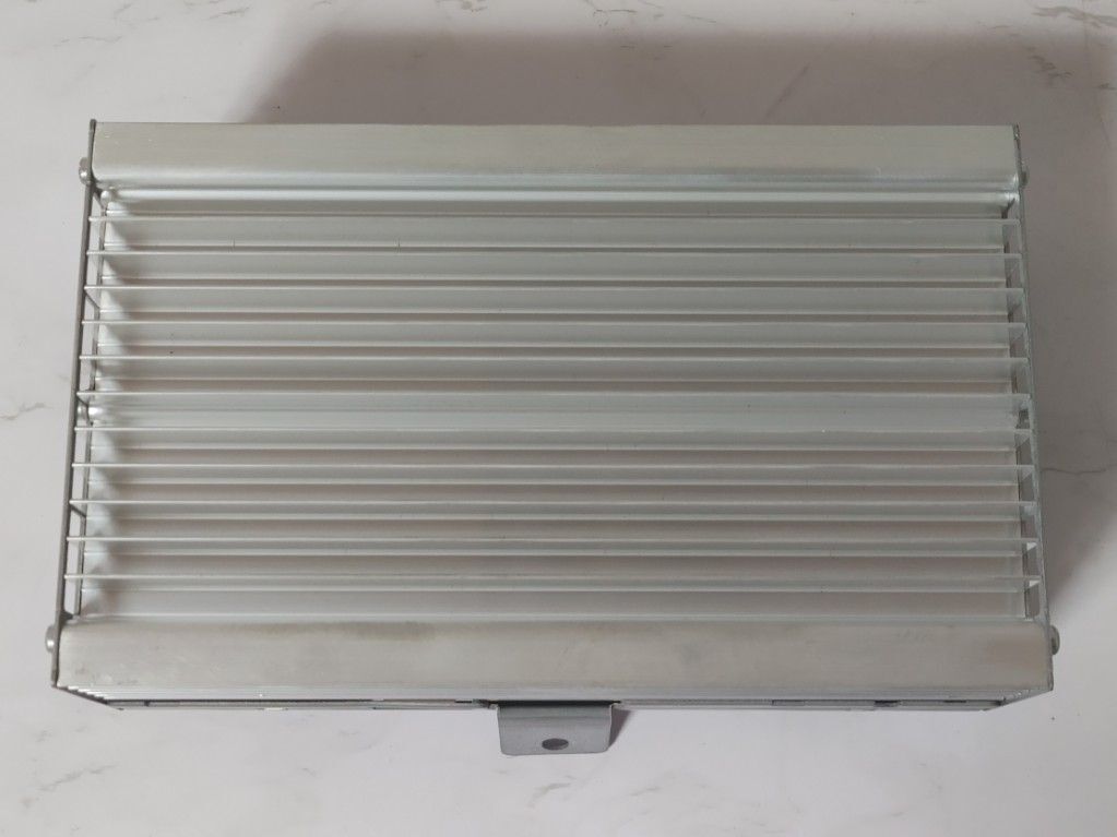 BMW 5シリーズ F10 LCI アンプ Hifi システム HARMAN/BECKER Amplifier 9312592 動作OK　y276_画像7