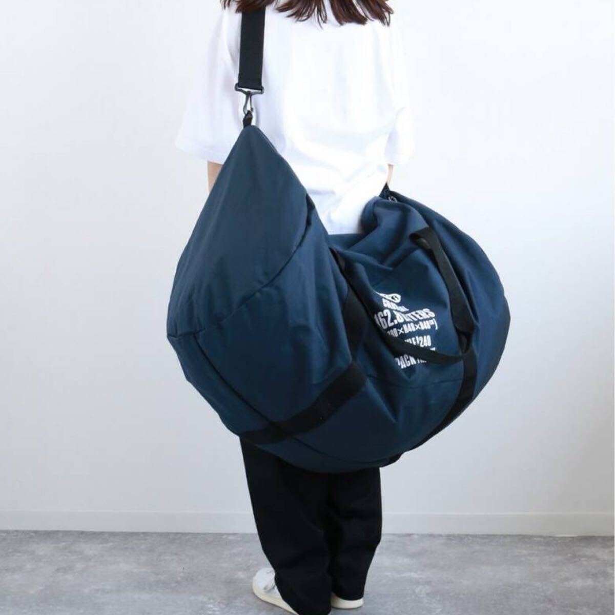  новый товар OUTDOOR PRODUCTS Outdoor Products ROLL BOSTON roll Boston COLOSSAL PRINT обычная цена 12980 иен The Recreation Store темно-синий 