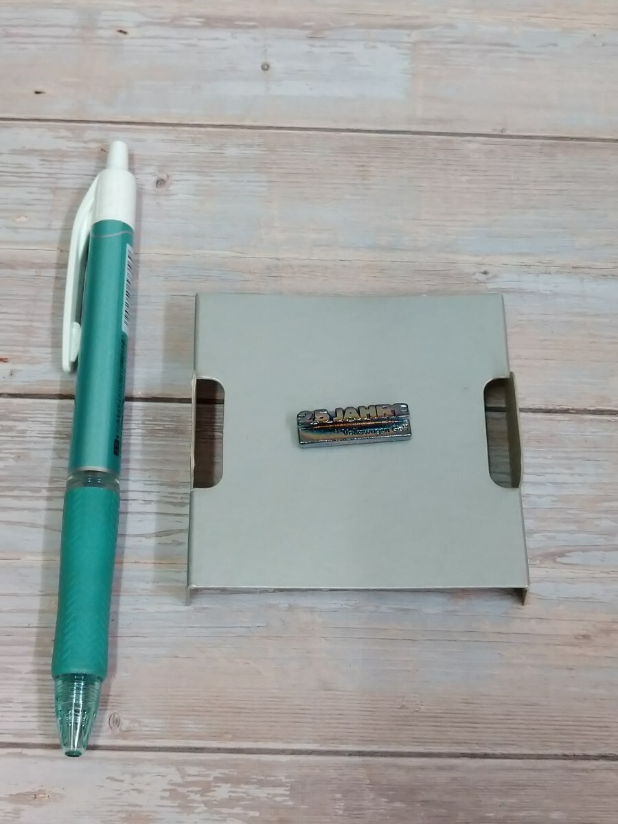 Volkswagen Golf 25 JAHRE значок bachi булавка z коллекция гараж оборудование орнамент мелкие вещи машина товары Volkswagen Golf 