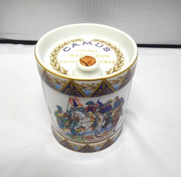 10274【中古品・現状品】CAMUS カミュ コニャック ナポレオン ドラム型陶器ボトル コルク破損 中身なし インテリア雑貨_画像1