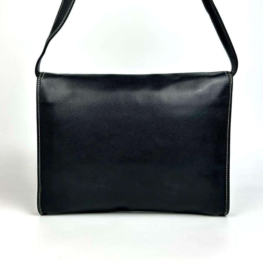 【LOEWE】ショルダーバッグ アナグラム型押し 柔らかレザー ブラック 人気 LOEWE ロエベ ショルダーバッグ アナグラム ロゴ型押し
