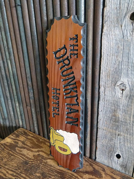 ビンテージTHEDRUNKMANHOTELサイン [gose-240]検アメリカUSAインテリア雑貨コレクション木制BEER店舗ディスプレイ雑貨