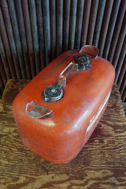  Vintage JohnsonGASOLINE жестяная банка [gopd-1297] осмотр America MOTOR гараж жестяная емкость для бензина 1950~60 годы интерьер смешанные товары JUNK магазин инвентарь садоводство смешанные товары 