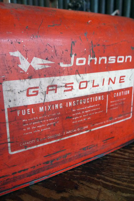  Vintage JohnsonGASOLINE жестяная банка [gopd-1297] осмотр America MOTOR гараж жестяная емкость для бензина 1950~60 годы интерьер смешанные товары JUNK магазин инвентарь садоводство смешанные товары 