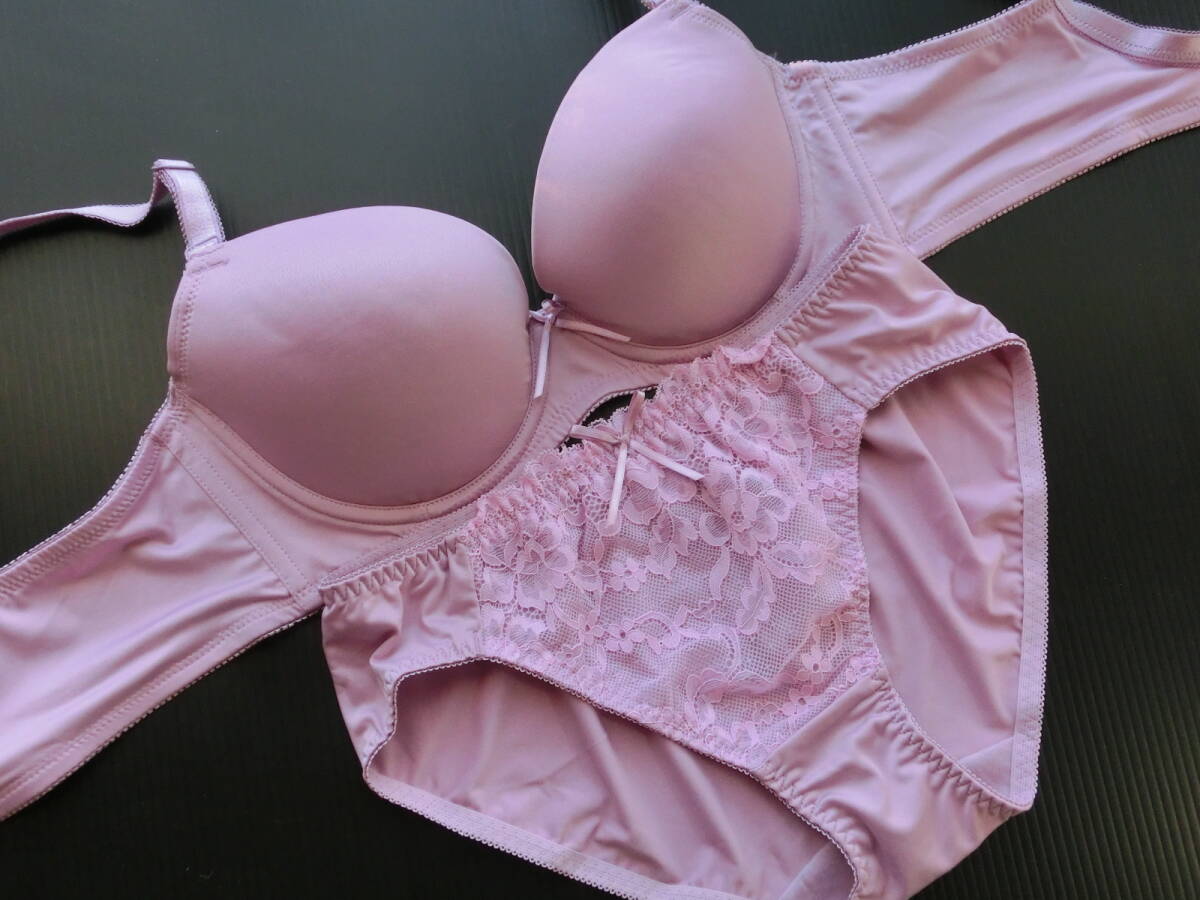 ☆【D75 L】ピンク 脇高モールドブラジャー・ショーツセット 《95-4》_画像1