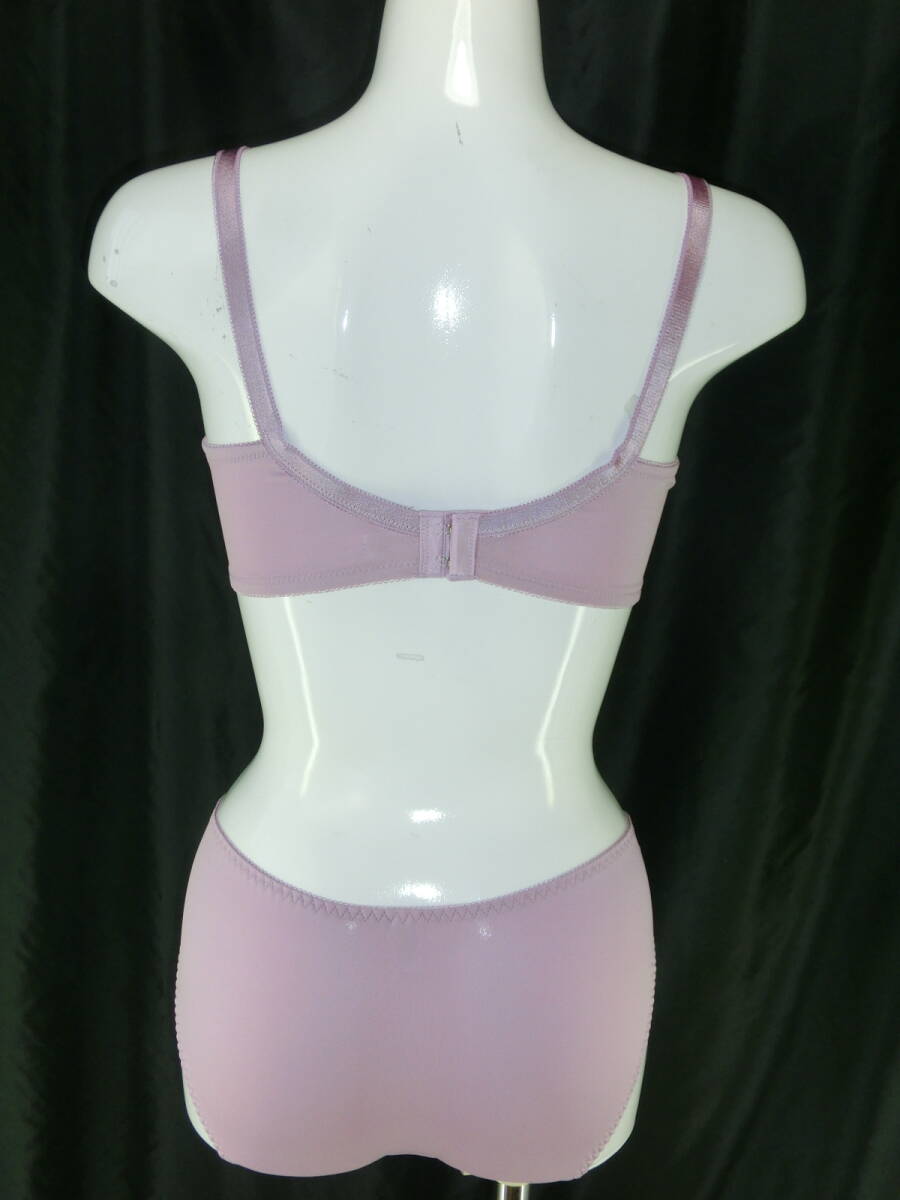 ☆【D75 L】ピンク 脇高モールドブラジャー・ショーツセット 《95-4》_画像3