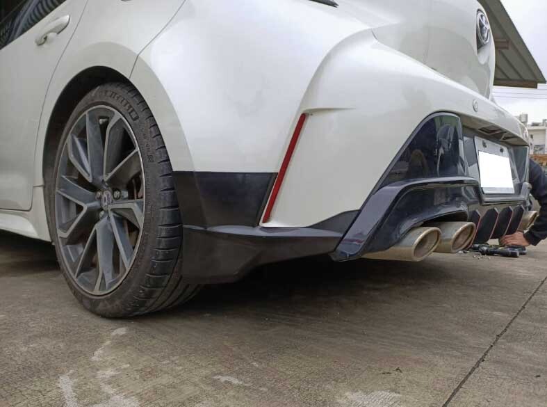 塗装対応トヨタ カローラスポーツ NRE210H NRE214H ZWE211H ZWE213H MZEA12H ZWE219H リアサイドスプリッタースポイラー M TYPE_画像2