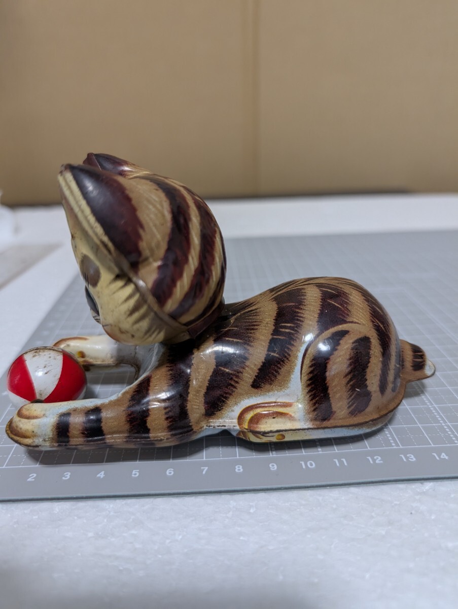  Showa жестяная пластина игрушка шар . играть кошка WIND UP PUZZLE CAT жестяная пластина игрушка игрушка Showa Retro MADE IN JAPAN античный жестяная пластина 