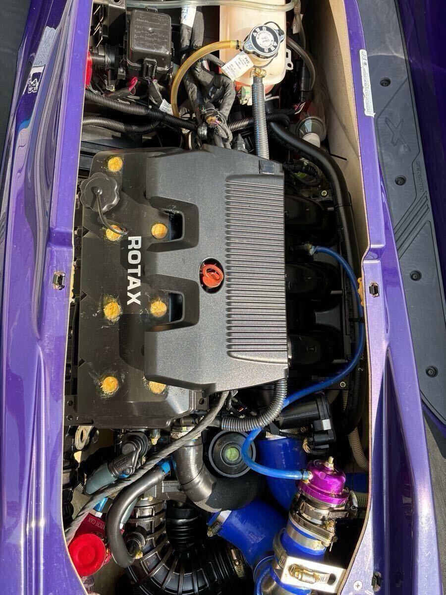  2021年　シードゥーRXT-X 300 ミッドナイトパープル　エバカラー