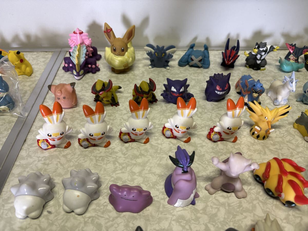 ポケモン モンコレ 指人形 ストラップ キーホルダー まとめ売り 100点以上 ポケットモンスター ポケモン ミニフィギュア 指人形