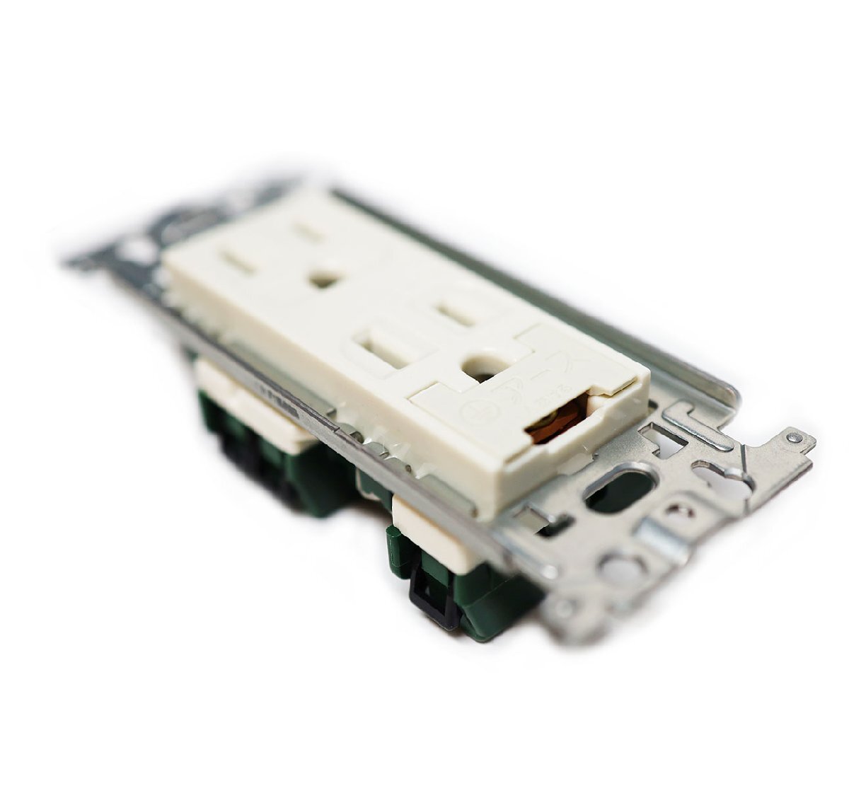 《M00756》Panasonic (パナソニック) フルカラー 埋込アースターミナル付接地ダブルコンセント WN11329【5コ入】未使用品 □_画像3