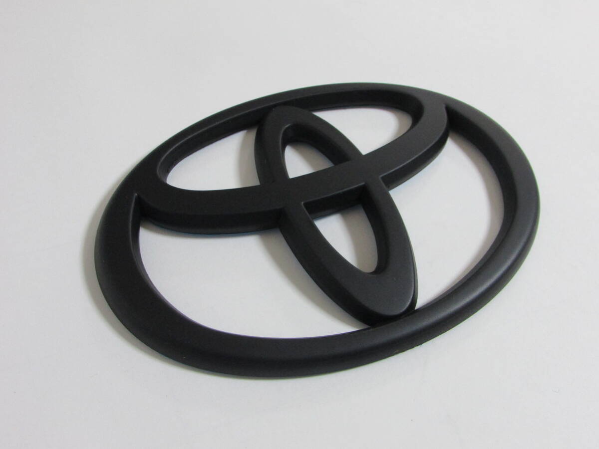 TOYOTA トヨタ マットブラック エンブレム 艶消し つや消し 160mm×110ｍｍ_画像2