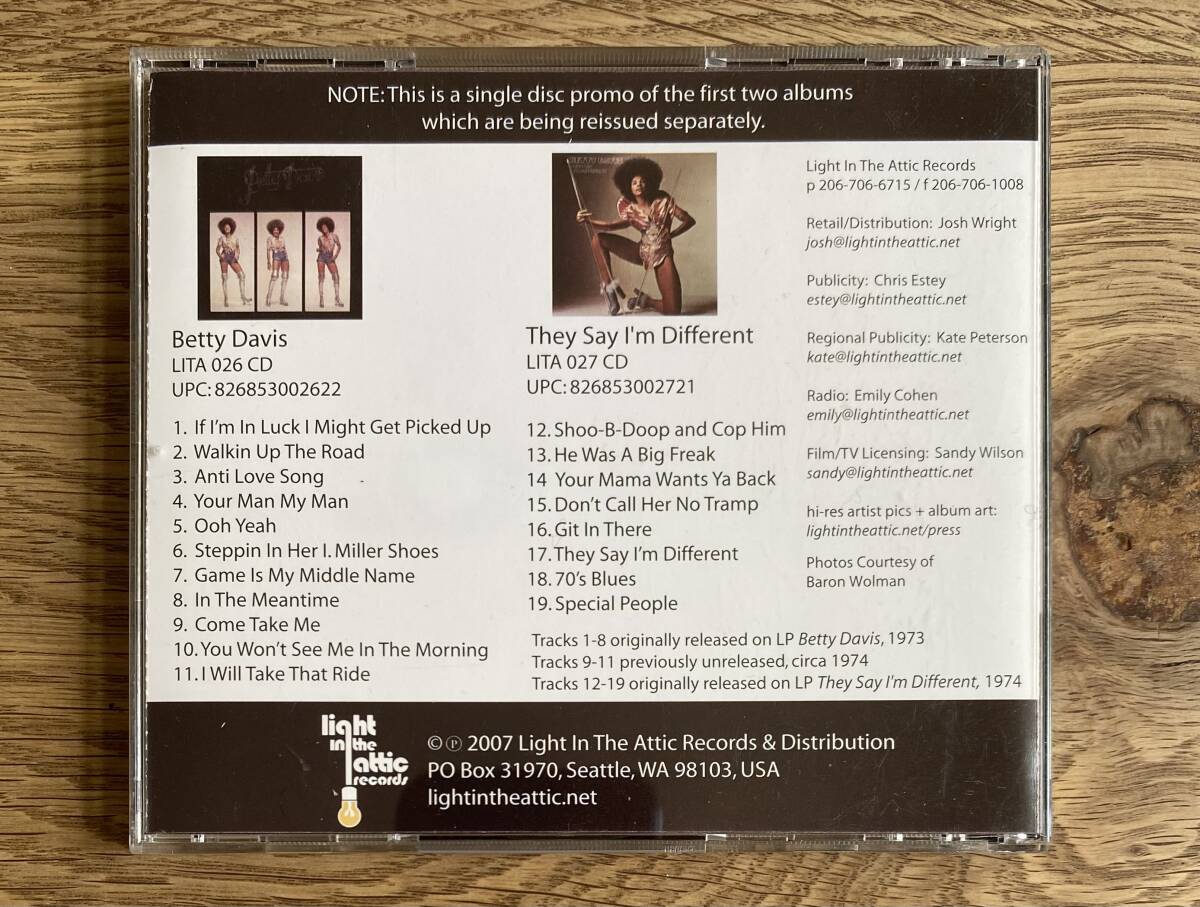 レア プロモ盤 CD-R BETTY DAVIS / Betty Davis , They Say I’m Different Light In The Attic MILES DAVIS_画像3