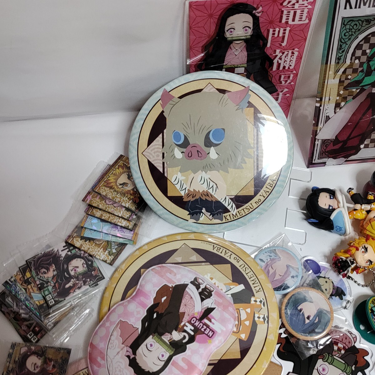 【大量まとめ】アニメ グッズ 約15.8kg フィギュア/アクスタ/ラバスト 他 鬼滅の刃 無限城編 公開記念 フィギュア 大量セット 缶バッジ