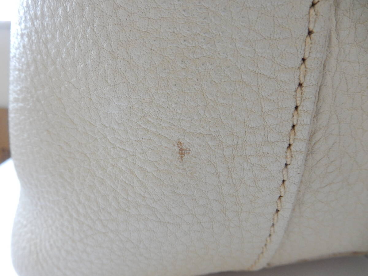 本革☆koos(コース)☆A4対応☆肩掛けOK☆レザートートバッグ　クリーム_画像3