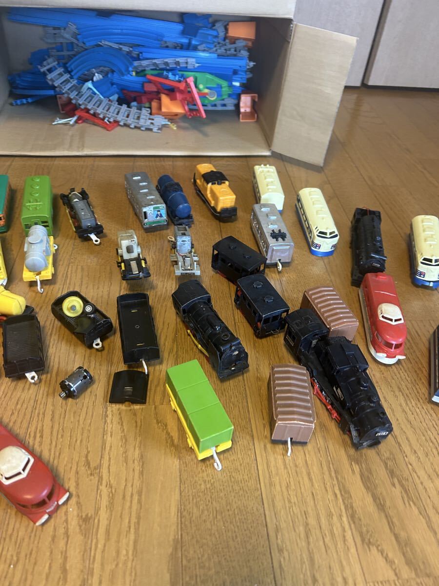 Plarail в это время было использовано ценный античный Junk