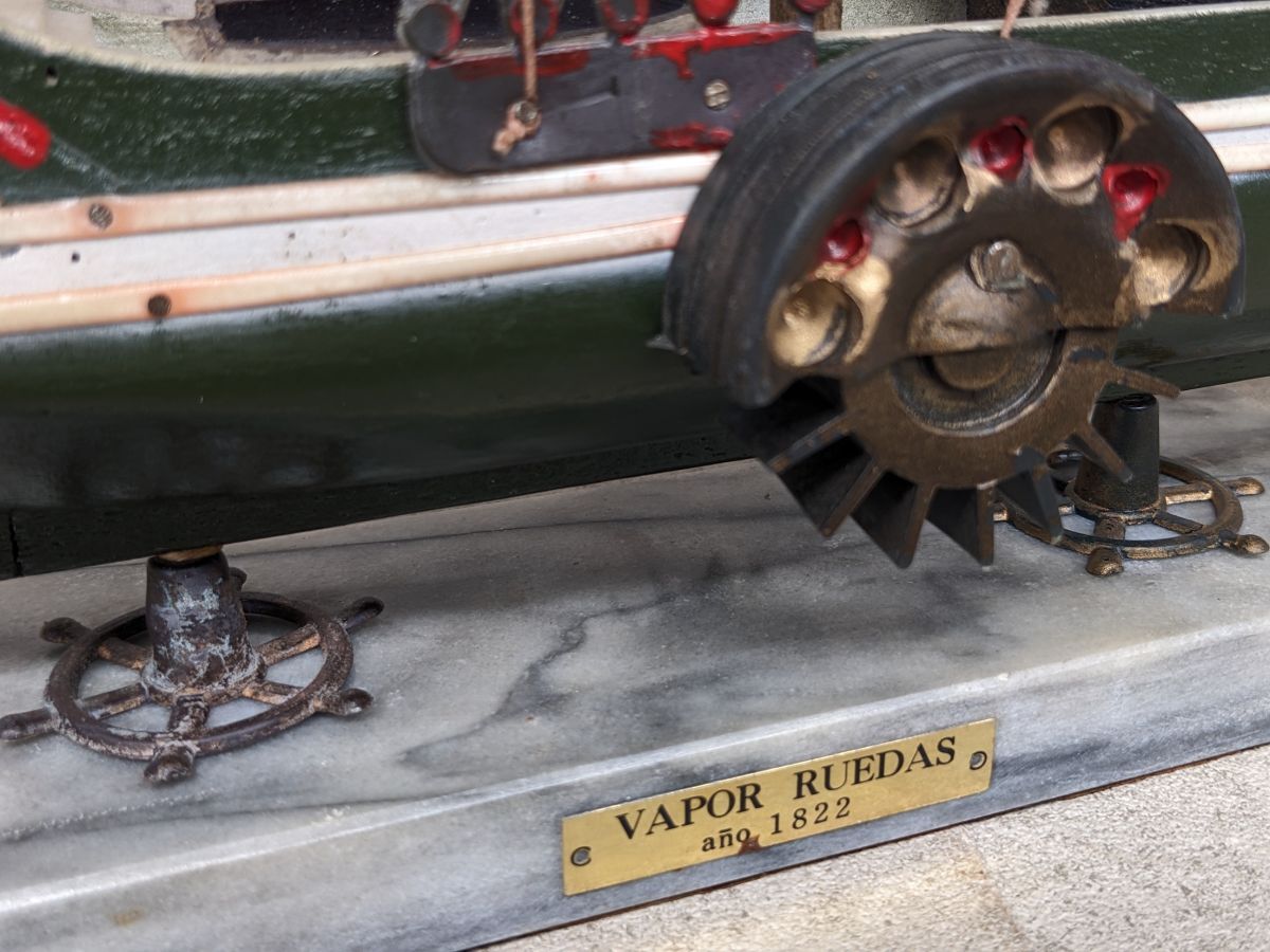 hh575■【現状品】木製帆船 VAPOR RUEDAS 1822 船 オブジェ 置物 船模型 インテリア コレクション/140_画像9